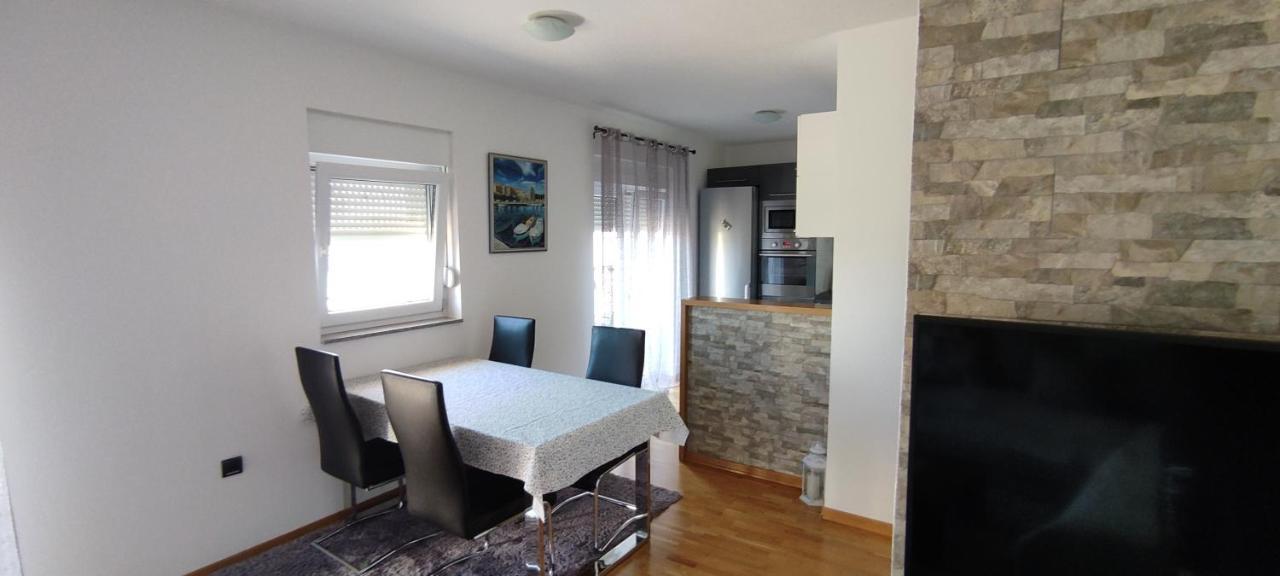 Apartment Mira Sibenik Ngoại thất bức ảnh